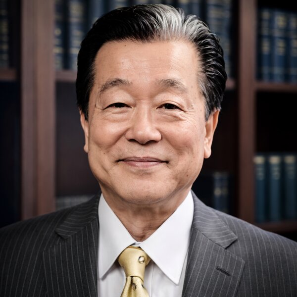 Akira Fujimoto